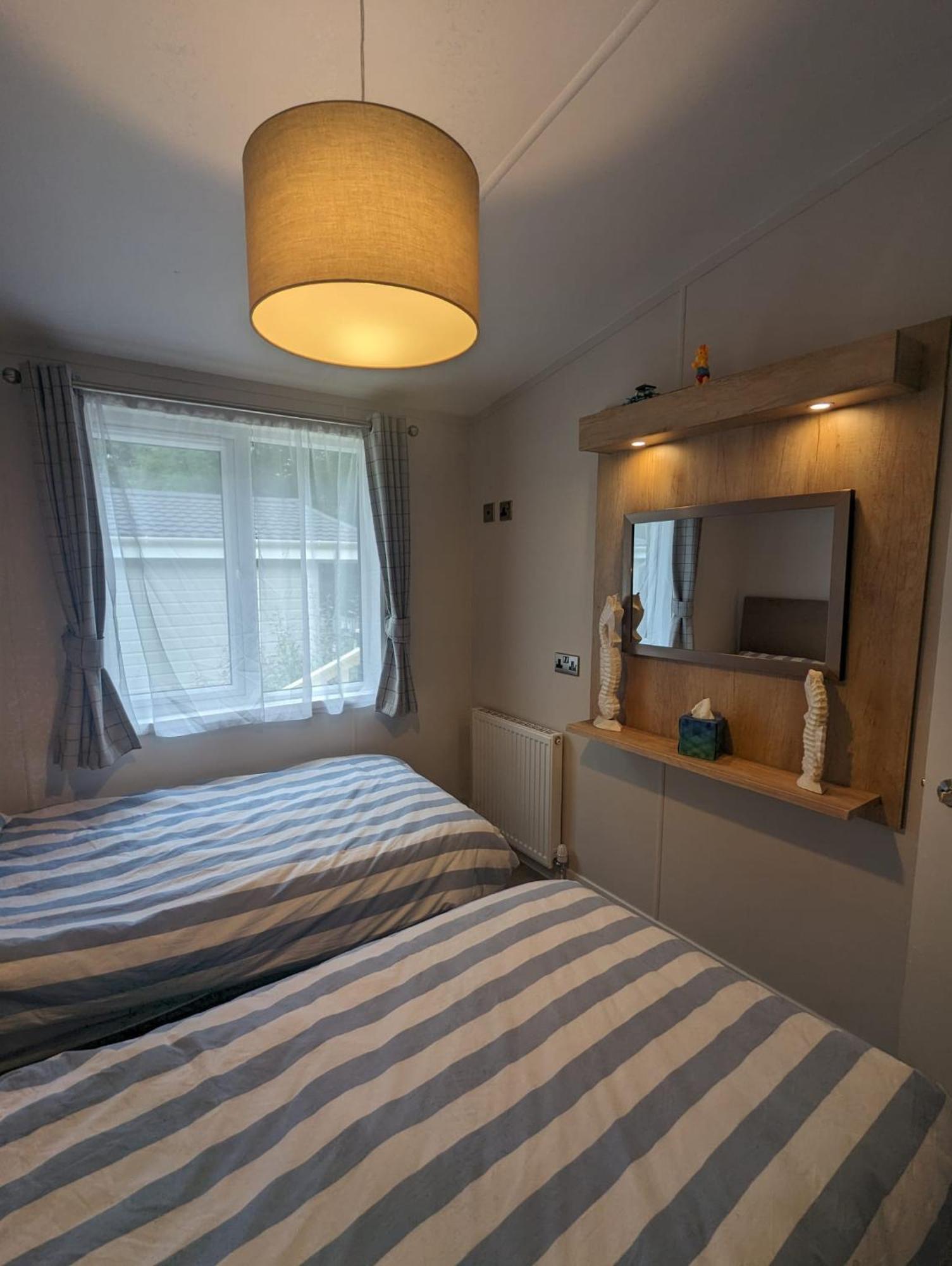 Luxury Stunning Sensation Lodge On 5 Star Shorefield Country Park New Forest Entertainment And Leisure Passes Included Milford on Sea Exterior foto