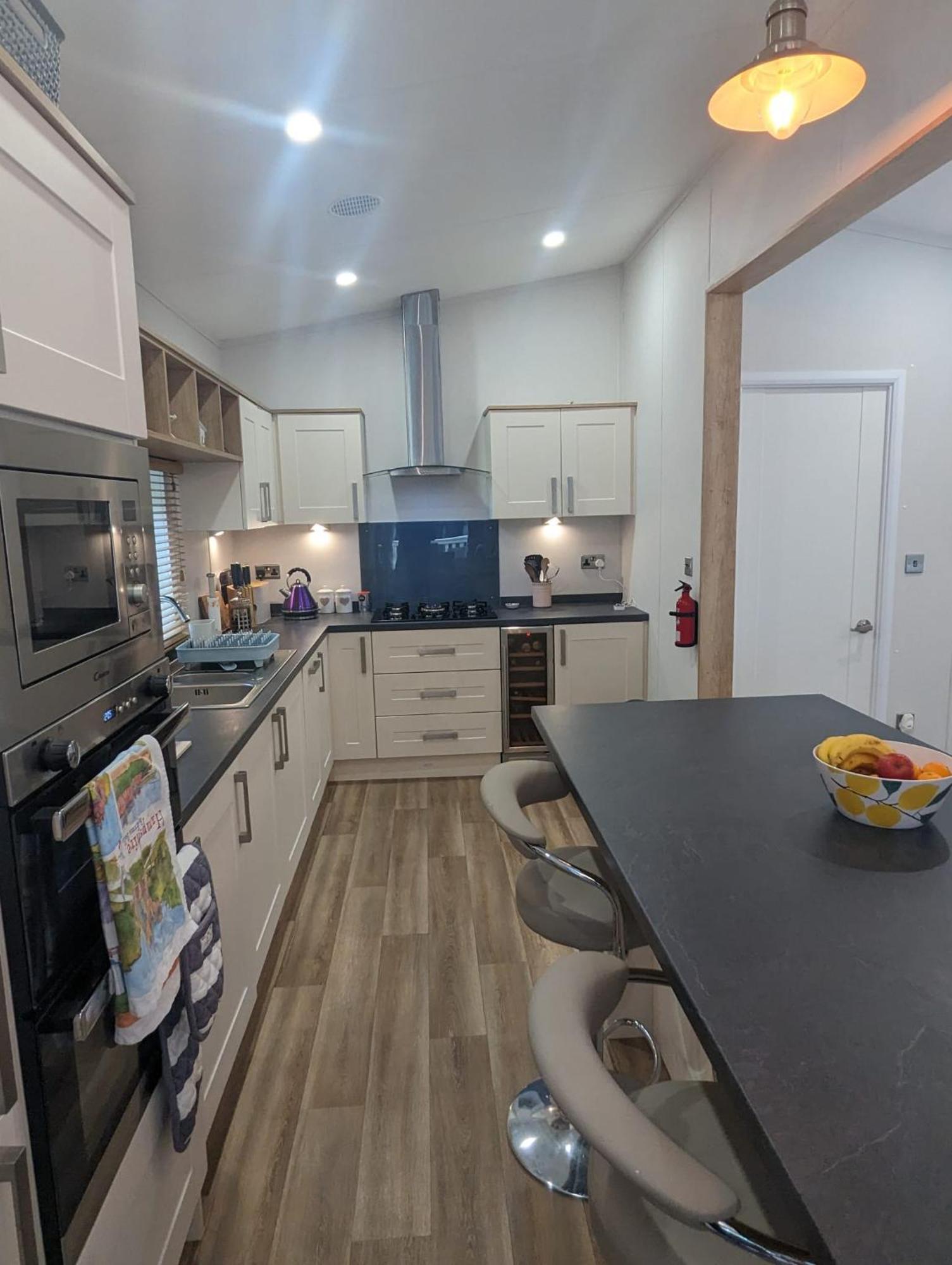 Luxury Stunning Sensation Lodge On 5 Star Shorefield Country Park New Forest Entertainment And Leisure Passes Included Milford on Sea Exterior foto